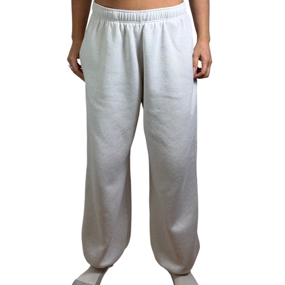 Wild Fable Light Gray Sweatpants Lounge Pants Casual Comfort Drawstring Joggers - Picture 2 of 10